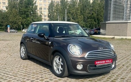 MINI Hatch, 2012 год, 1 090 000 рублей, 5 фотография