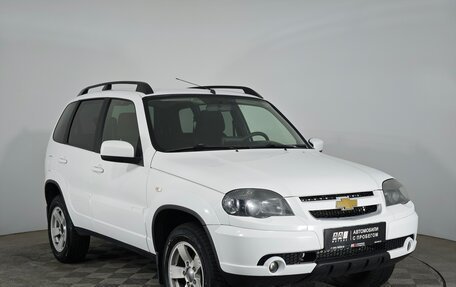 Chevrolet Niva I рестайлинг, 2019 год, 899 000 рублей, 3 фотография