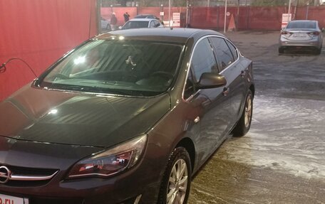 Opel Astra J, 2013 год, 1 230 000 рублей, 6 фотография