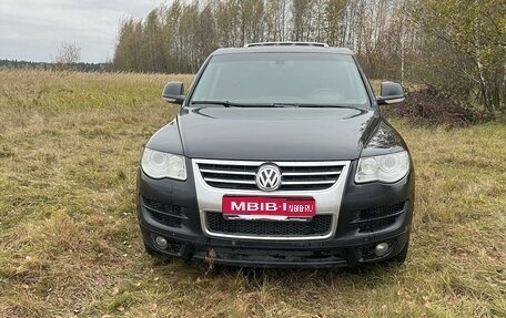 Volkswagen Touareg III, 2008 год, 1 100 000 рублей, 1 фотография