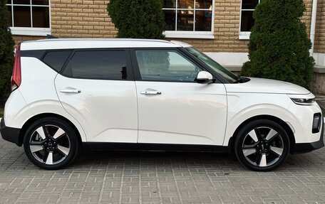 KIA Soul III, 2021 год, 2 400 000 рублей, 5 фотография