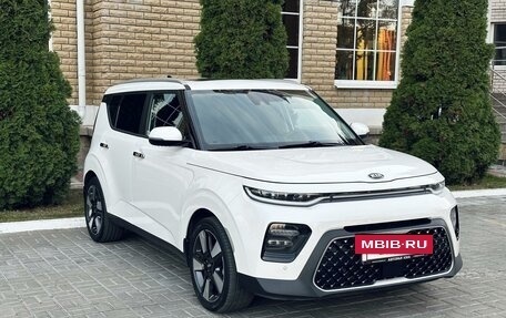 KIA Soul III, 2021 год, 2 400 000 рублей, 4 фотография