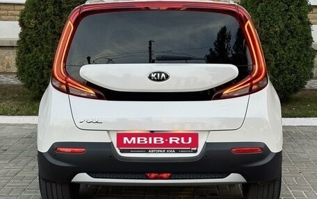 KIA Soul III, 2021 год, 2 400 000 рублей, 31 фотография