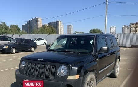 Jeep Liberty (Patriot), 2007 год, 800 000 рублей, 2 фотография