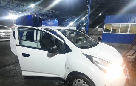 Chevrolet Spark III, 2013 год, 890 000 рублей, 1 фотография