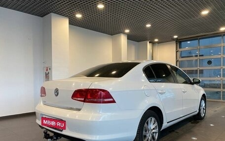 Volkswagen Passat B7, 2011 год, 1 064 000 рублей, 3 фотография