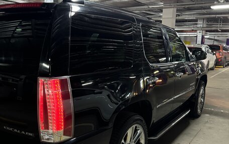 Cadillac Escalade III, 2007 год, 2 190 000 рублей, 6 фотография