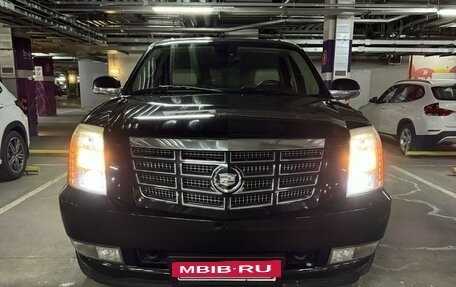 Cadillac Escalade III, 2007 год, 2 190 000 рублей, 3 фотография