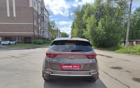 KIA Sportage IV рестайлинг, 2020 год, 2 700 000 рублей, 4 фотография