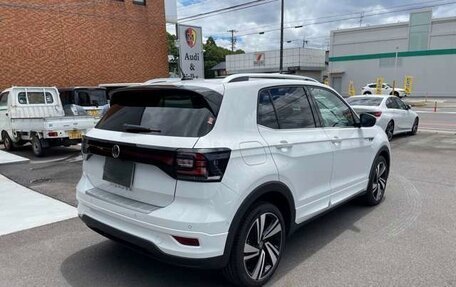 Volkswagen T-Cross I, 2020 год, 1 347 000 рублей, 2 фотография