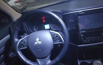 Mitsubishi Outlander III рестайлинг 3, 2013 год, 1 400 000 рублей, 1 фотография