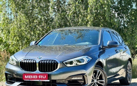 BMW 1 серия, 2020 год, 2 850 111 рублей, 2 фотография