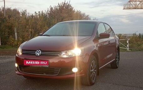 Volkswagen Polo VI (EU Market), 2013 год, 699 000 рублей, 1 фотография