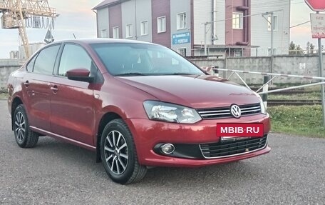 Volkswagen Polo VI (EU Market), 2013 год, 699 000 рублей, 2 фотография