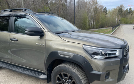 Toyota Hilux VIII, 2020 год, 5 999 000 рублей, 3 фотография