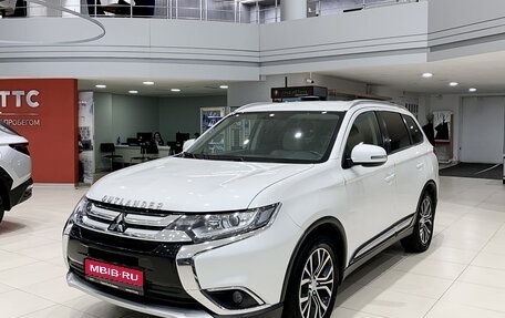 Mitsubishi Outlander III рестайлинг 3, 2018 год, 2 150 000 рублей, 1 фотография