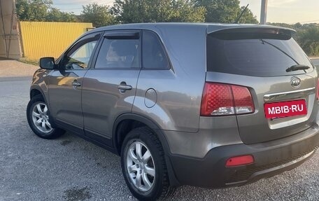 KIA Sorento II рестайлинг, 2010 год, 1 800 000 рублей, 2 фотография