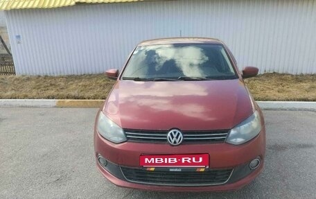 Volkswagen Polo VI (EU Market), 2013 год, 950 000 рублей, 2 фотография