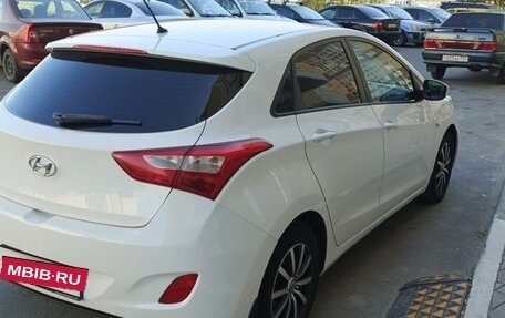 Hyundai i30 II рестайлинг, 2013 год, 999 999 рублей, 3 фотография