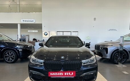 BMW 7 серия, 2018 год, 3 797 000 рублей, 2 фотография