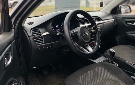 KIA Rio IV, 2018 год, 1 350 990 рублей, 3 фотография