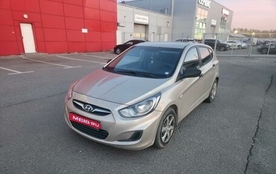 Hyundai Solaris II рестайлинг, 2011 год, 730 000 рублей, 1 фотография