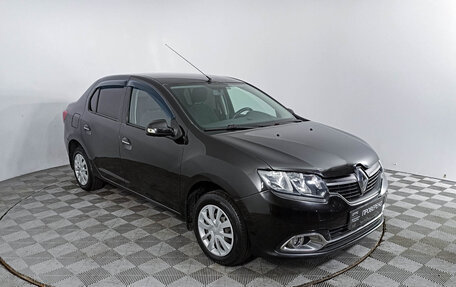 Renault Logan II, 2015 год, 768 000 рублей, 3 фотография