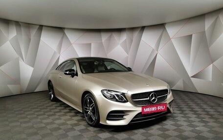 Mercedes-Benz E-Класс, 2018 год, 5 449 700 рублей, 3 фотография