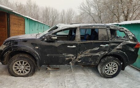 Mitsubishi Pajero Sport II рестайлинг, 2012 год, 750 000 рублей, 3 фотография