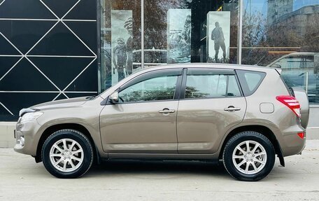 Toyota RAV4, 2011 год, 1 730 000 рублей, 14 фотография