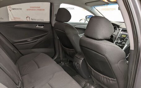 Hyundai Sonata VI, 2011 год, 1 240 000 рублей, 14 фотография