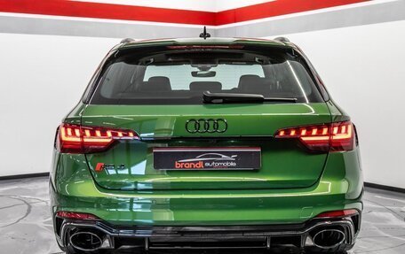 Audi RS 4, 2021 год, 10 550 000 рублей, 7 фотография