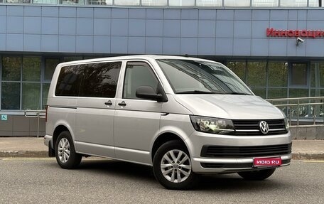 Volkswagen Multivan T6 рестайлинг, 2018 год, 4 390 000 рублей, 1 фотография