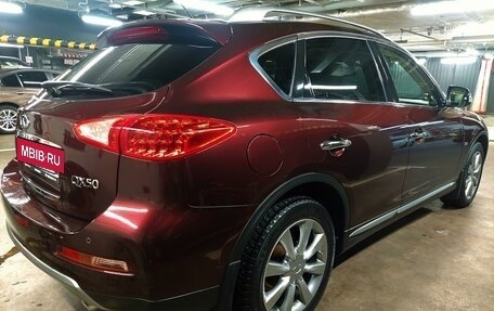 Infiniti QX50 I рестайлинг, 2016 год, 2 480 000 рублей, 4 фотография