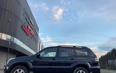 Toyota Land Cruiser Prado 120 рестайлинг, 2007 год, 1 680 000 рублей, 6 фотография