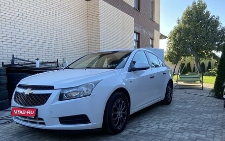 Chevrolet Cruze II, 2010 год, 600 000 рублей, 1 фотография