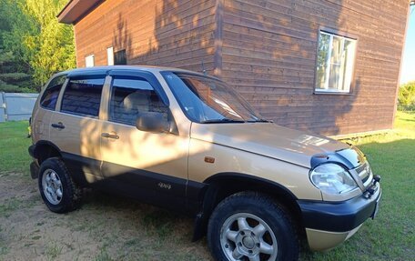 Chevrolet Niva I рестайлинг, 2005 год, 395 000 рублей, 4 фотография