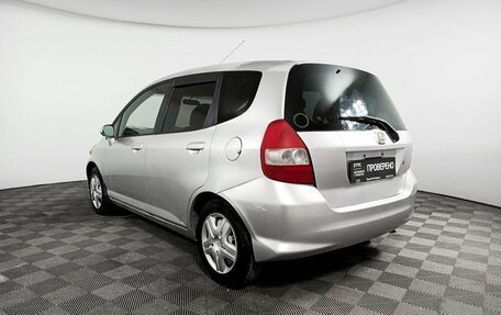 Honda Fit III, 2002 год, 430 000 рублей, 7 фотография