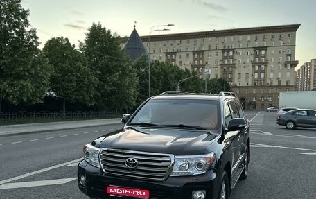 Toyota Land Cruiser 200, 2015 год, 6 200 000 рублей, 1 фотография