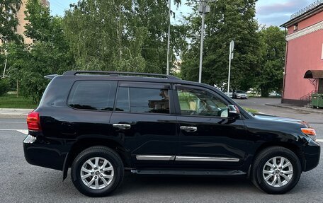 Toyota Land Cruiser 200, 2015 год, 6 200 000 рублей, 6 фотография