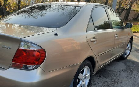 Toyota Camry V40, 2005 год, 750 000 рублей, 5 фотография