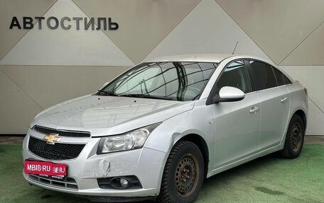 Chevrolet Cruze II, 2010 год, 680 000 рублей, 1 фотография