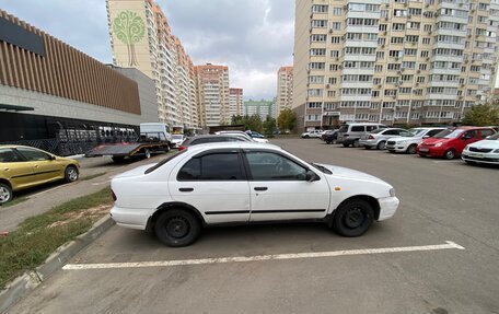 Nissan Almera, 1998 год, 280 000 рублей, 2 фотография