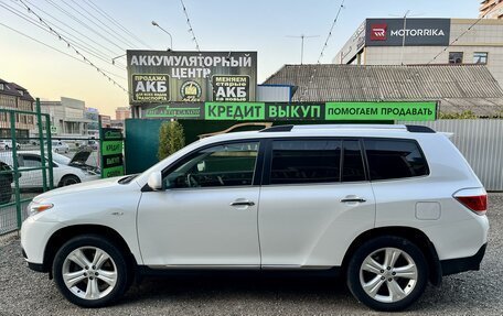 Toyota Highlander III, 2011 год, 1 950 000 рублей, 6 фотография