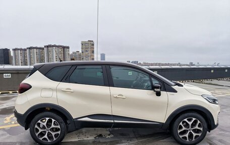 Renault Kaptur I рестайлинг, 2017 год, 1 795 000 рублей, 4 фотография