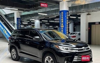 Toyota Highlander III, 2019 год, 3 290 000 рублей, 1 фотография