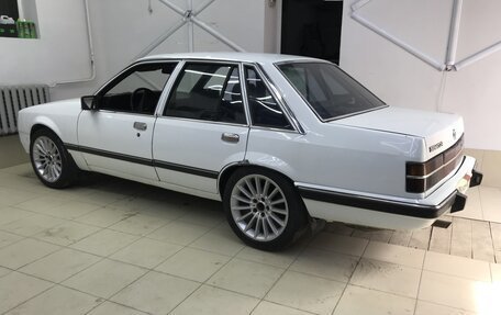 Opel Senator A, 1984 год, 320 000 рублей, 20 фотография