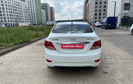 Hyundai Solaris II рестайлинг, 2012 год, 770 000 рублей, 4 фотография