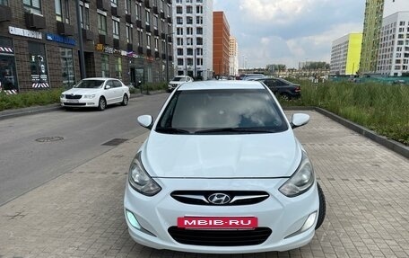 Hyundai Solaris II рестайлинг, 2012 год, 770 000 рублей, 5 фотография