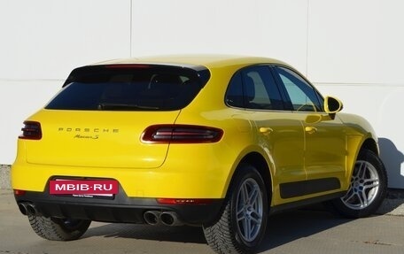 Porsche Macan I рестайлинг, 2015 год, 4 190 000 рублей, 3 фотография